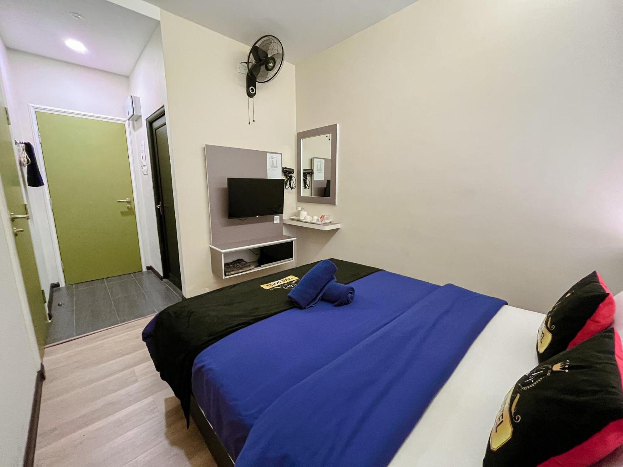 Hotel Lavie At Centrum บรินชัง ภายนอก รูปภาพ